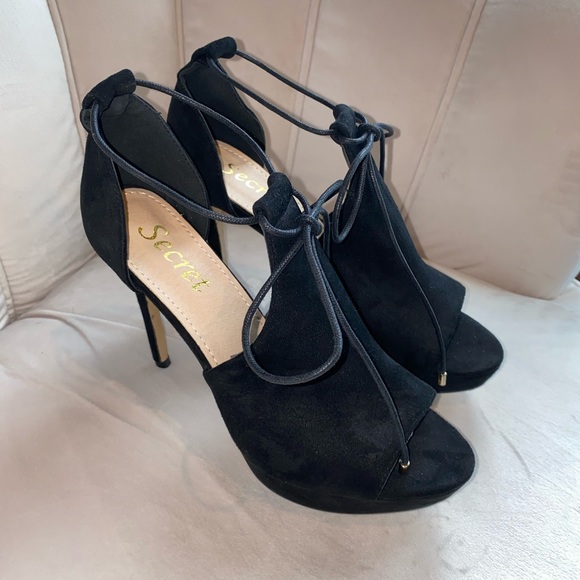 Black Peep toe Stiletto Pumps Size 9.5 - Picture 2 of 12